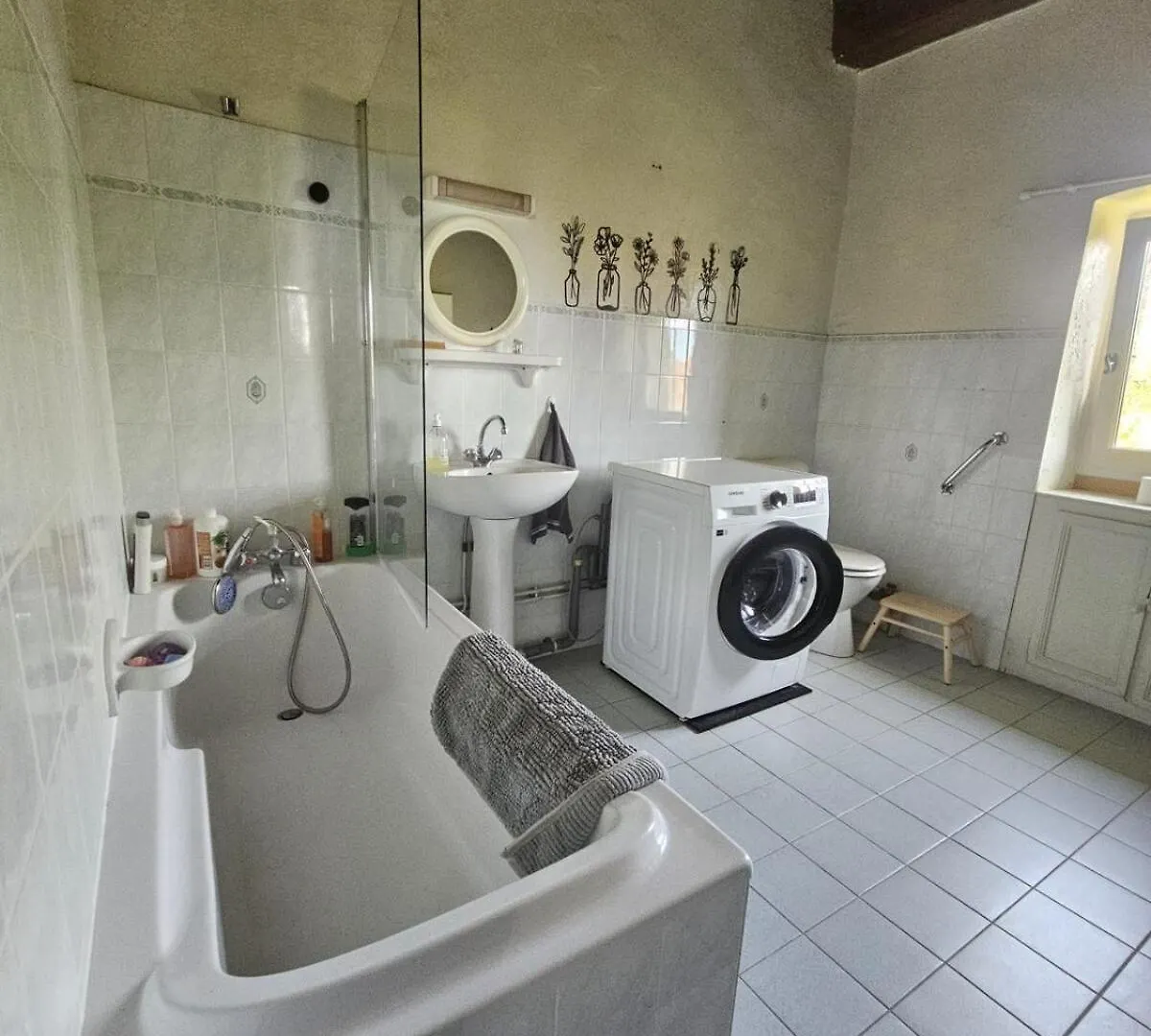 Le Prieure Villa Belmont-Luthézieu Franciaország
